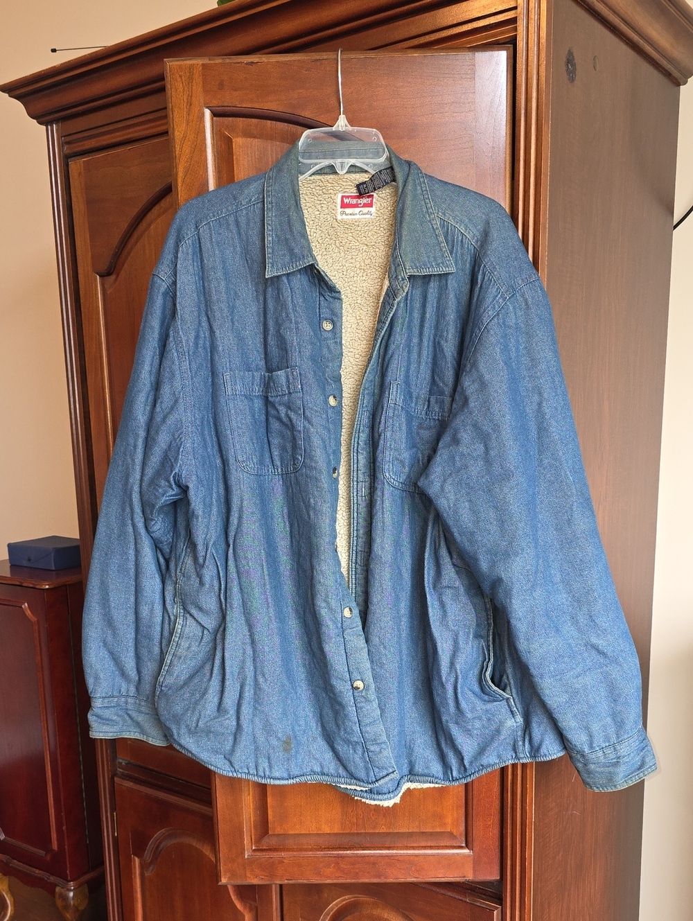 Wrangler Sherpa-Lined Denim Jacket XL